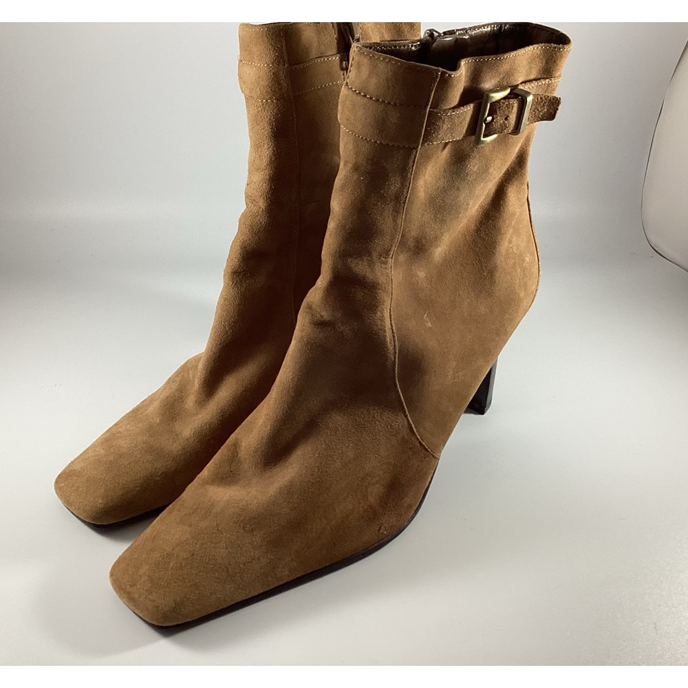 Bandolino Women’s Tan Size 8.5 Suede Heeled Ankle Boots